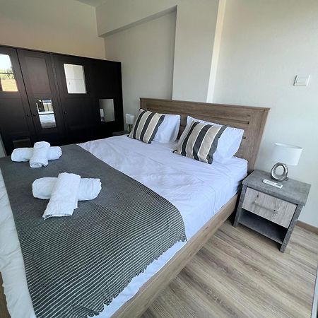Appartement Azul Sea View à Larnaca Extérieur photo